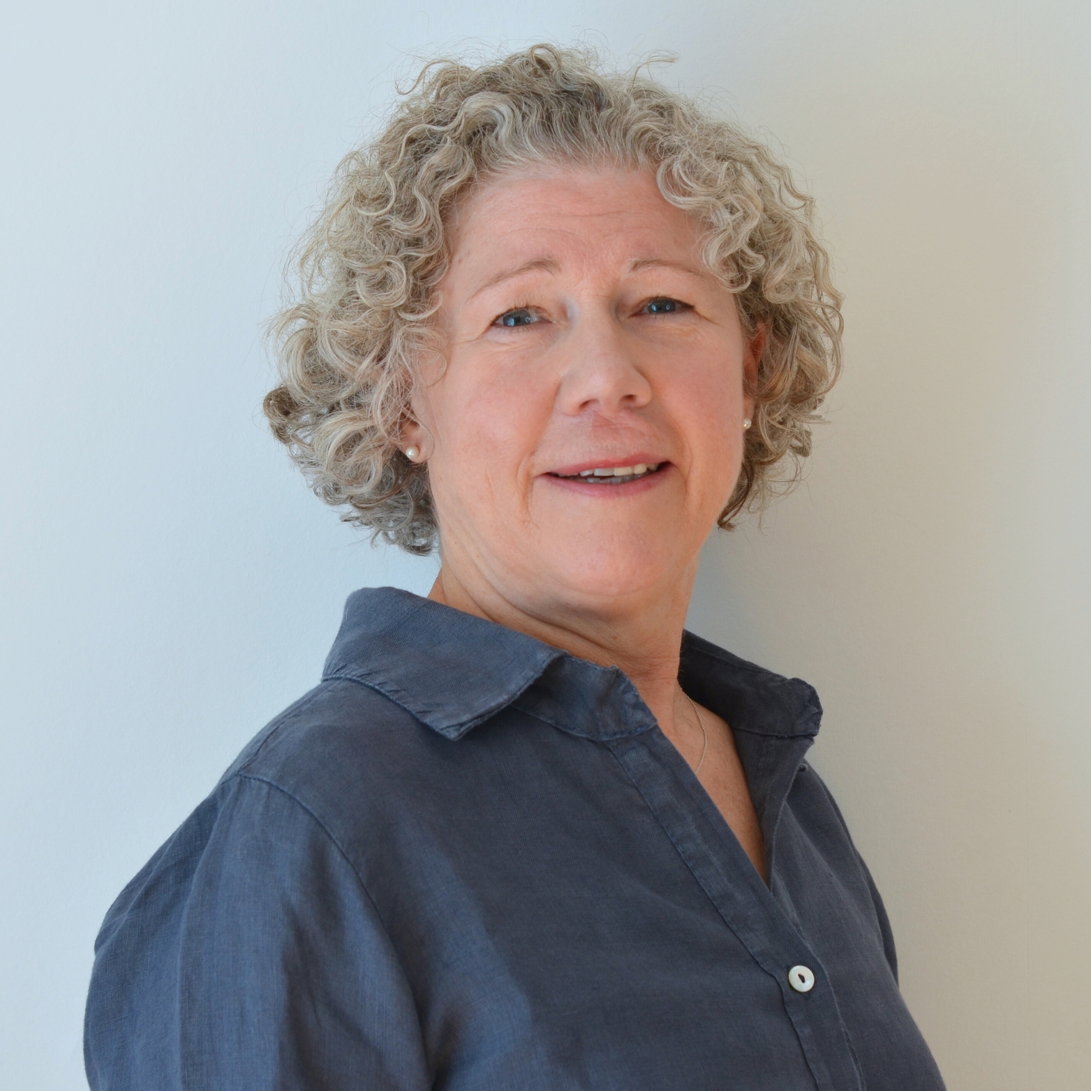 Headshot of Heidi Bickerton, Owner of Romney Marsh Physiotherapy Clinic
